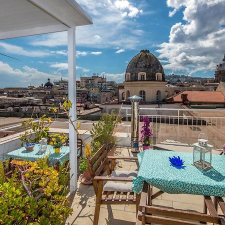 Апартаменты Relais Old Naples From A Terrace Экстерьер фото