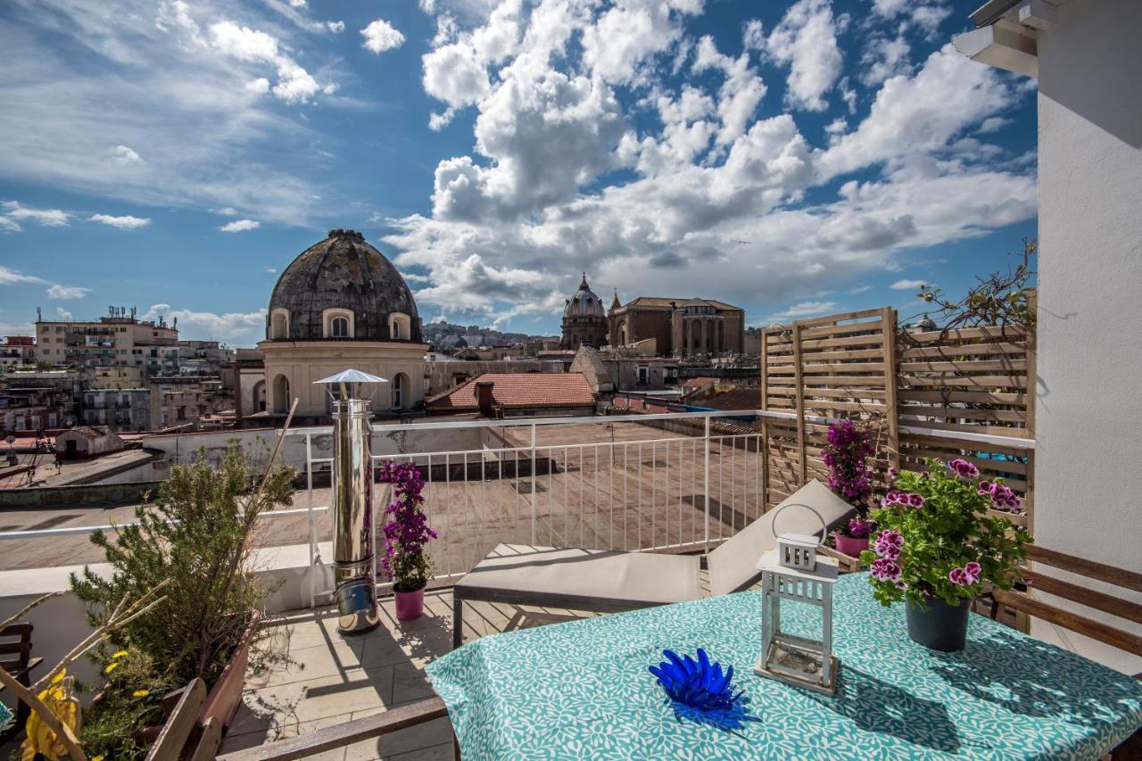 Апартаменты Relais Old Naples From A Terrace Экстерьер фото