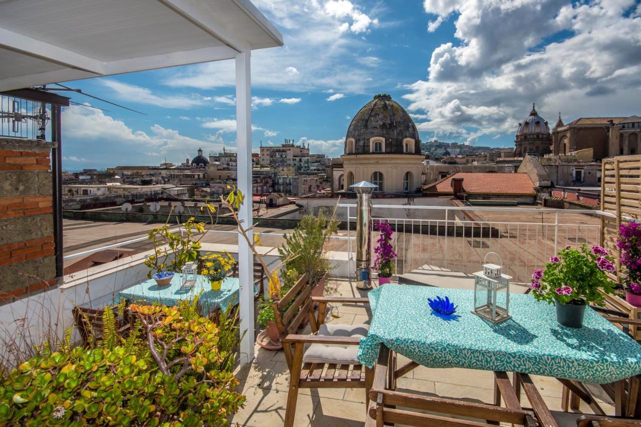 Апартаменты Relais Old Naples From A Terrace Экстерьер фото