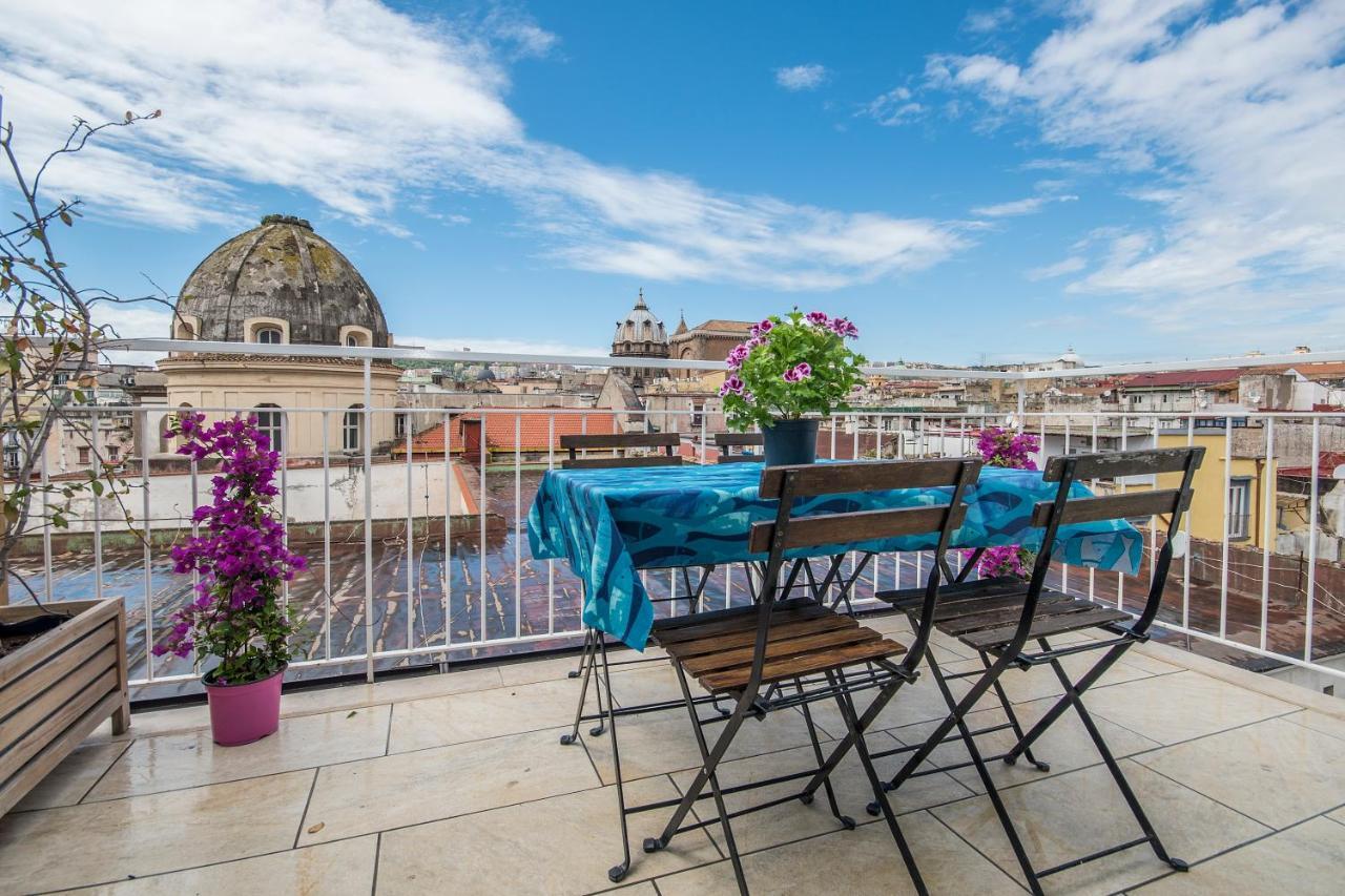 Апартаменты Relais Old Naples From A Terrace Экстерьер фото